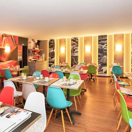 Saar City Hotel Saarbrücken Esterno foto