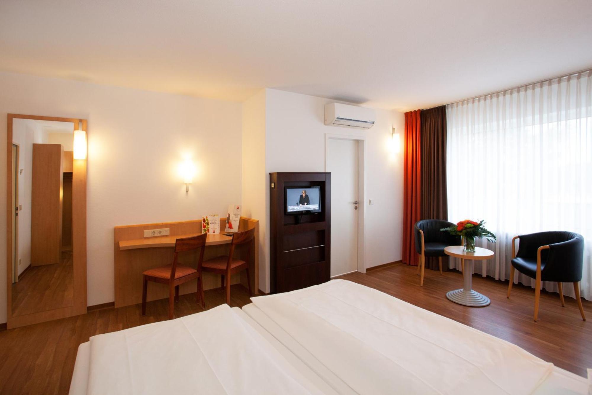 Saar Hotel