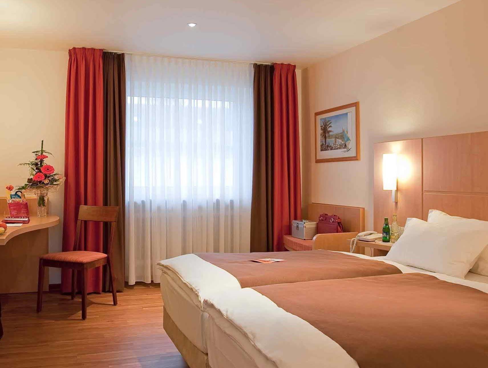 Saar Hotel